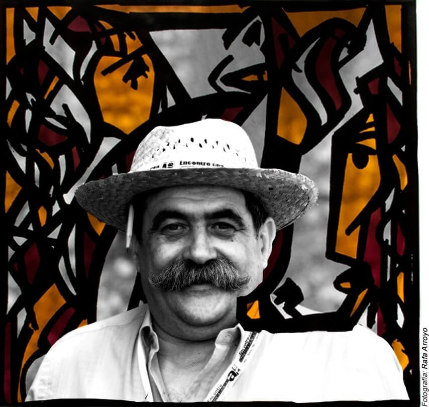 Fotografía de Xosé Vizoso, creador de los carteles de la fiesta